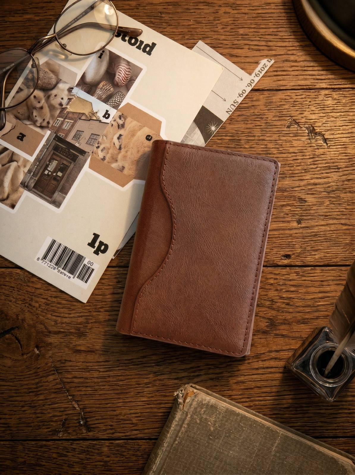 Triple Fold Leather MagSafe Wallet Card Holder